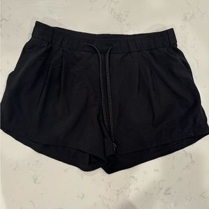 Lululemon Draw string shorts
